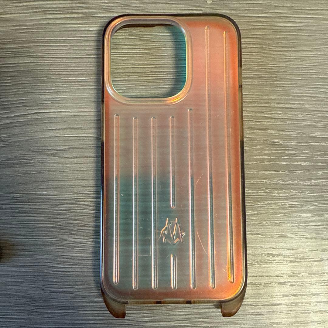 Rimowa iPhone 15 Pro スマホケース