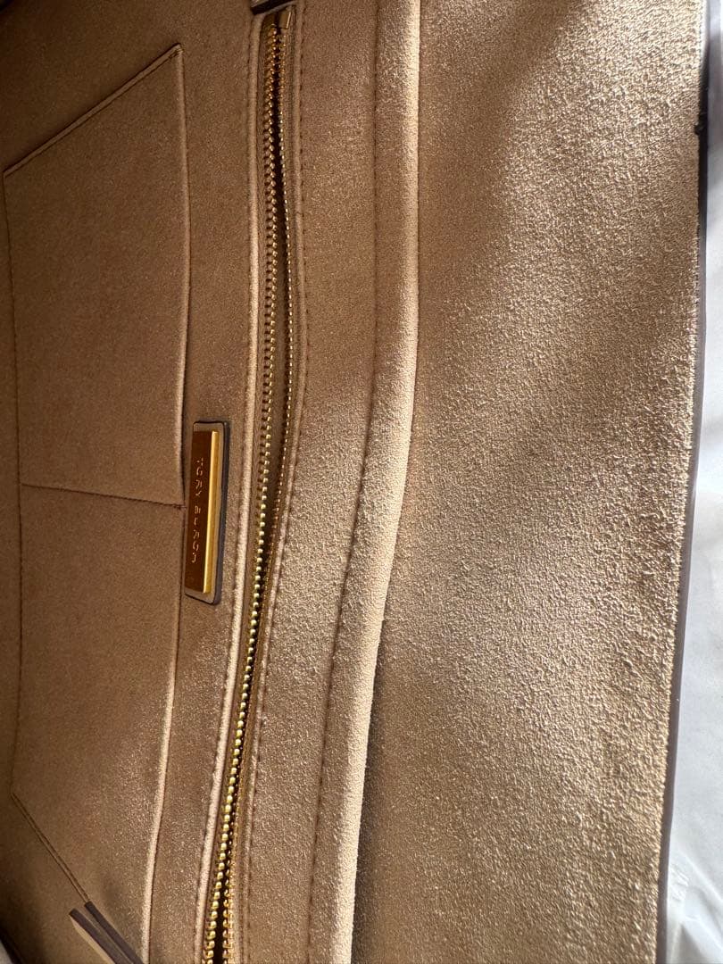 トリーバーチ トートバッグ レディース 大きめ A4 サイズ 本革