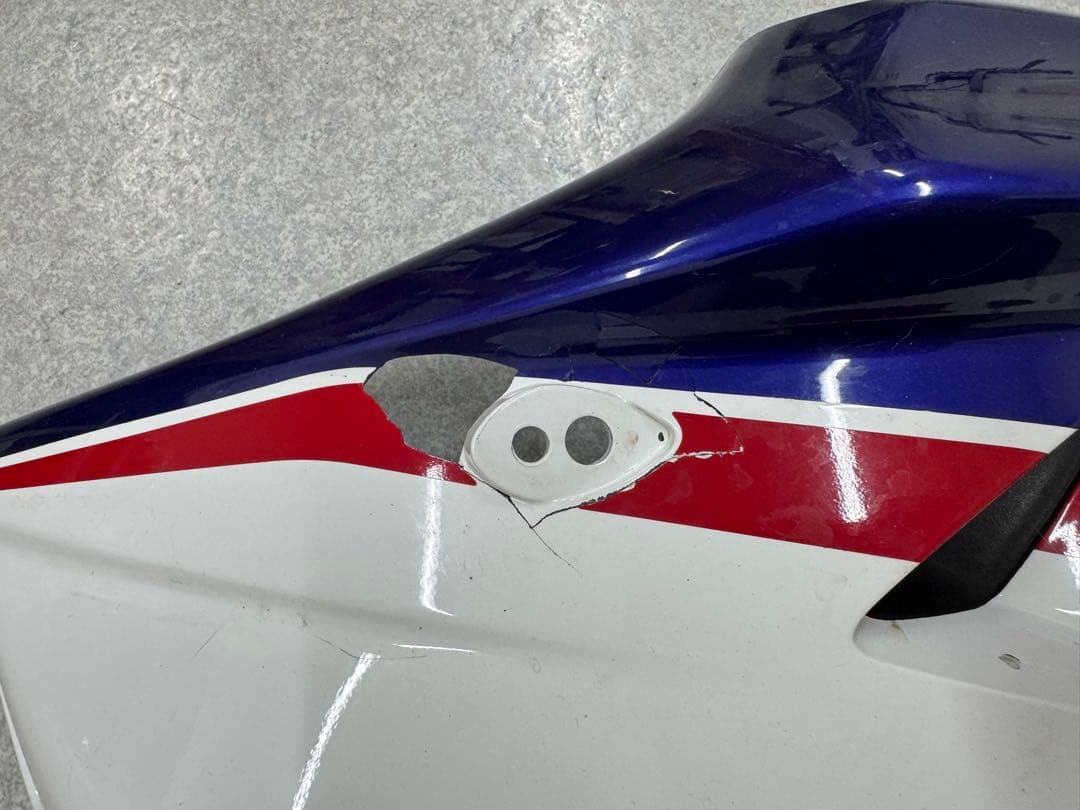 cb400スーパーボルドール アッパーカバー