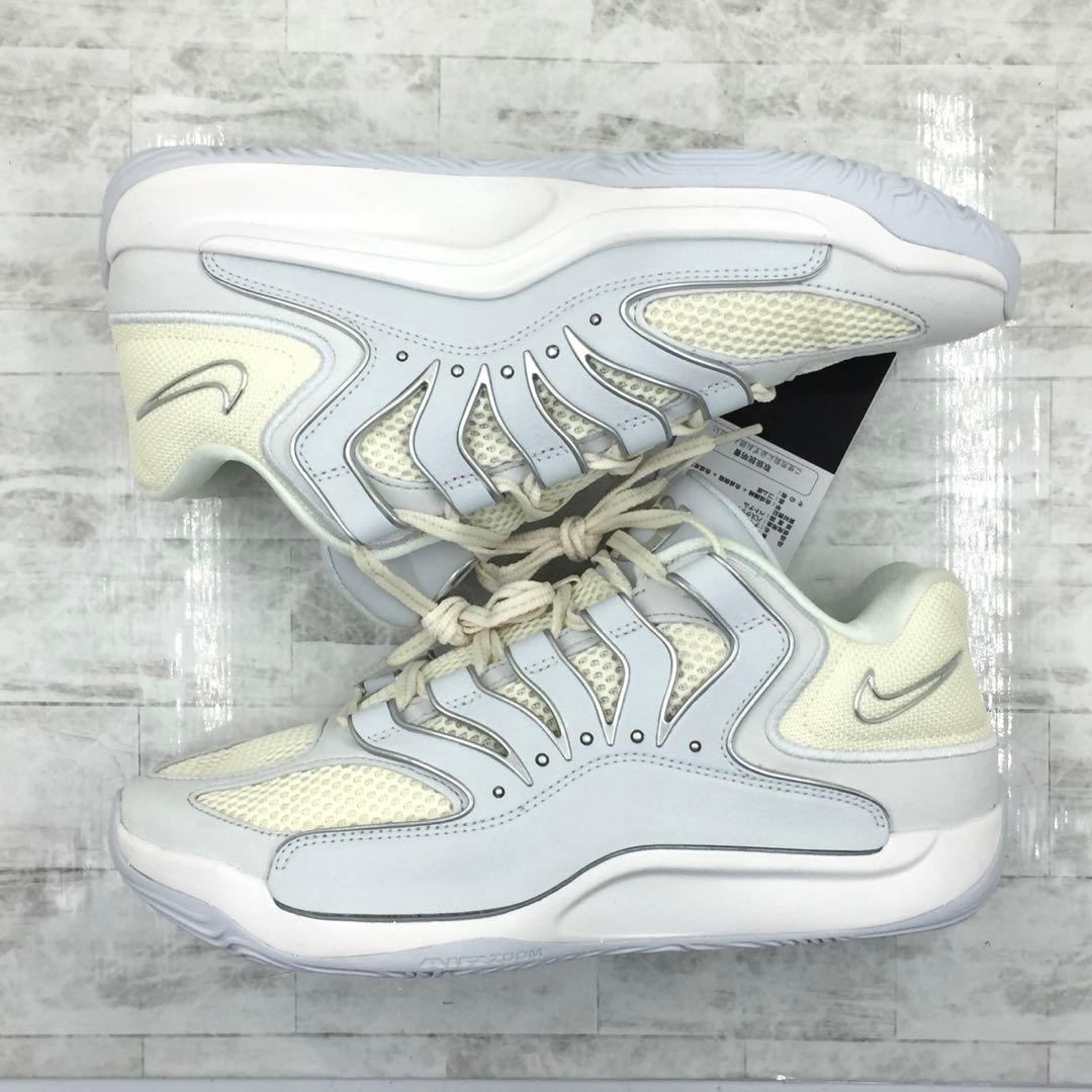 【タグ付未使用】ナイキ KD18 バスケットシューズ ホワイト27cm