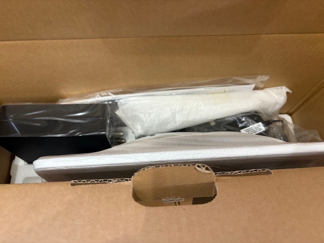 SHARP AQUOS 12V ポータブル液晶テレビ 2T-C12AF-W 新品