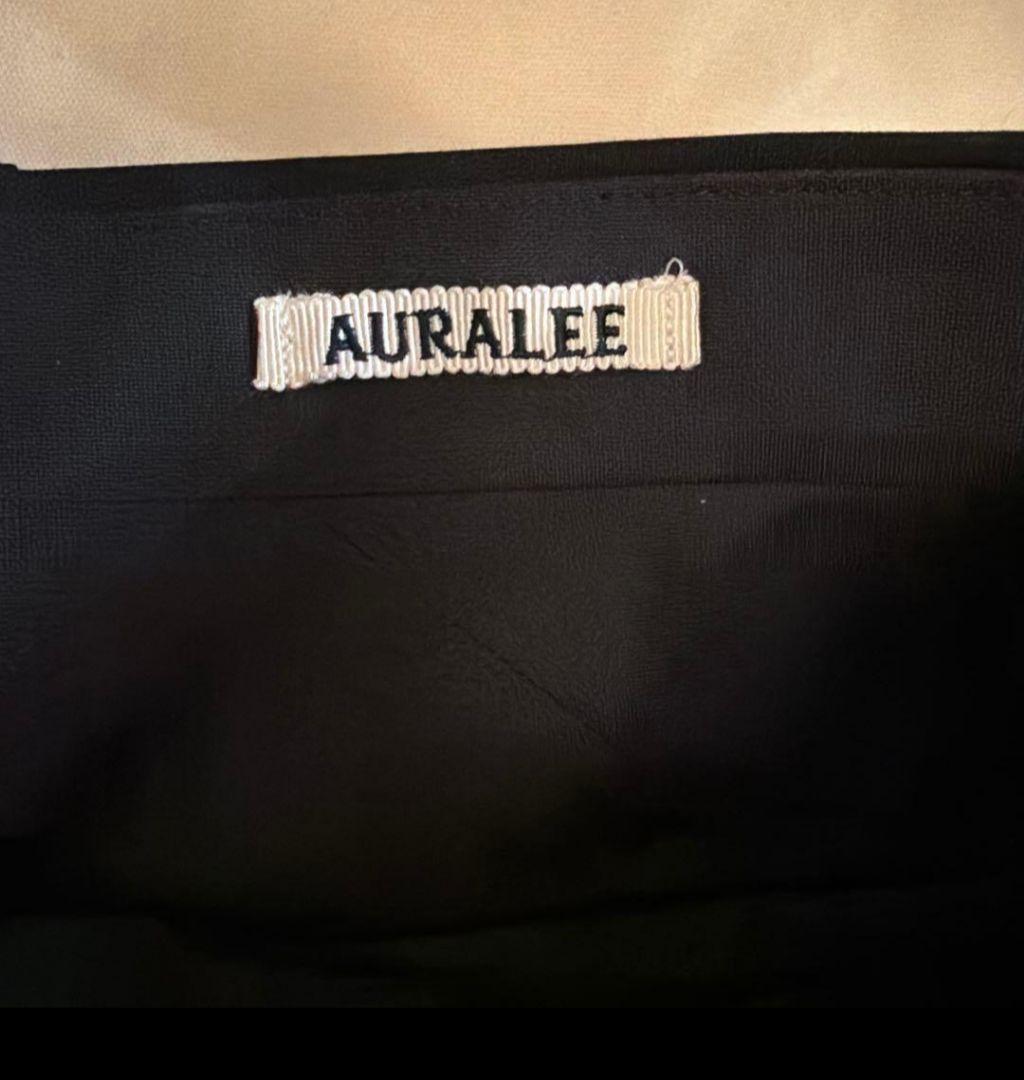 パンツ SUPER FINE TROPICAL WOOL TWO-TUCK SLACKS