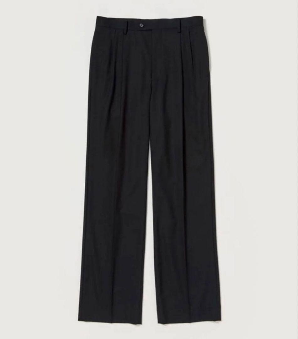 パンツ SUPER FINE TROPICAL WOOL TWO-TUCK SLACKS