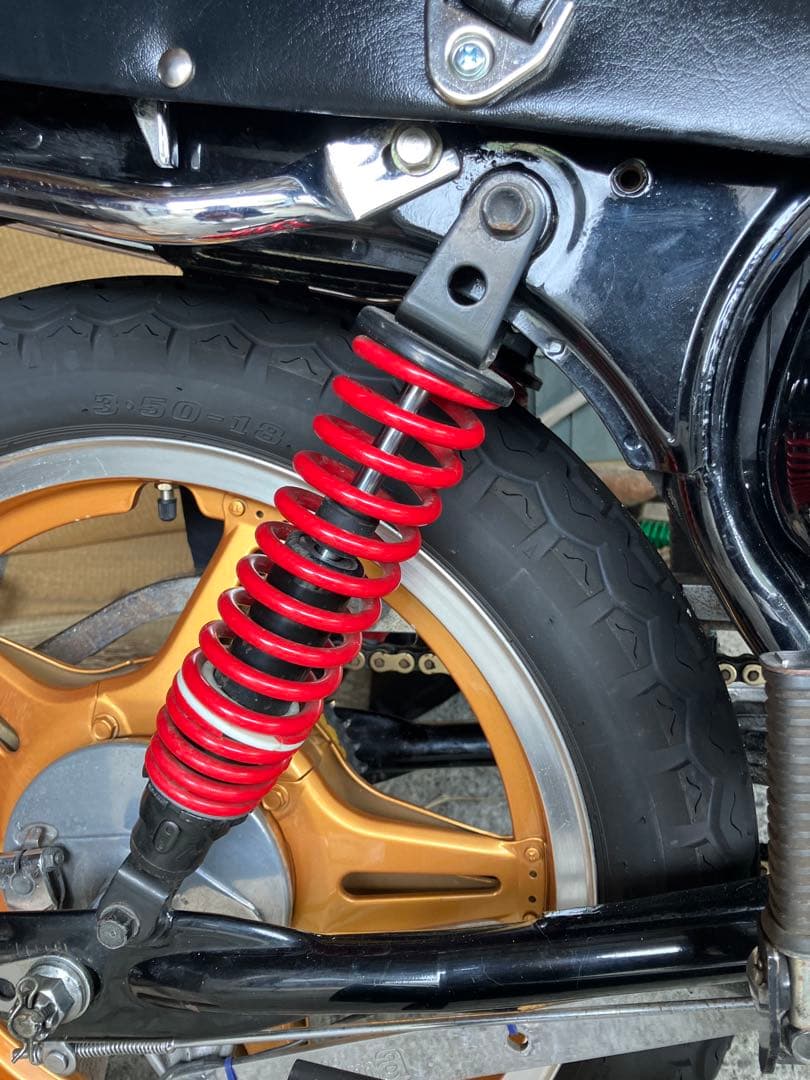 CB400T サスペンション