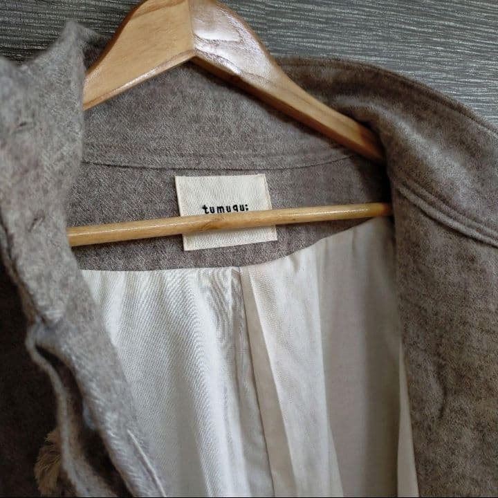 も*も様 【新品】tumuguツムグ シェットランドウールリネンヘリンボンショー