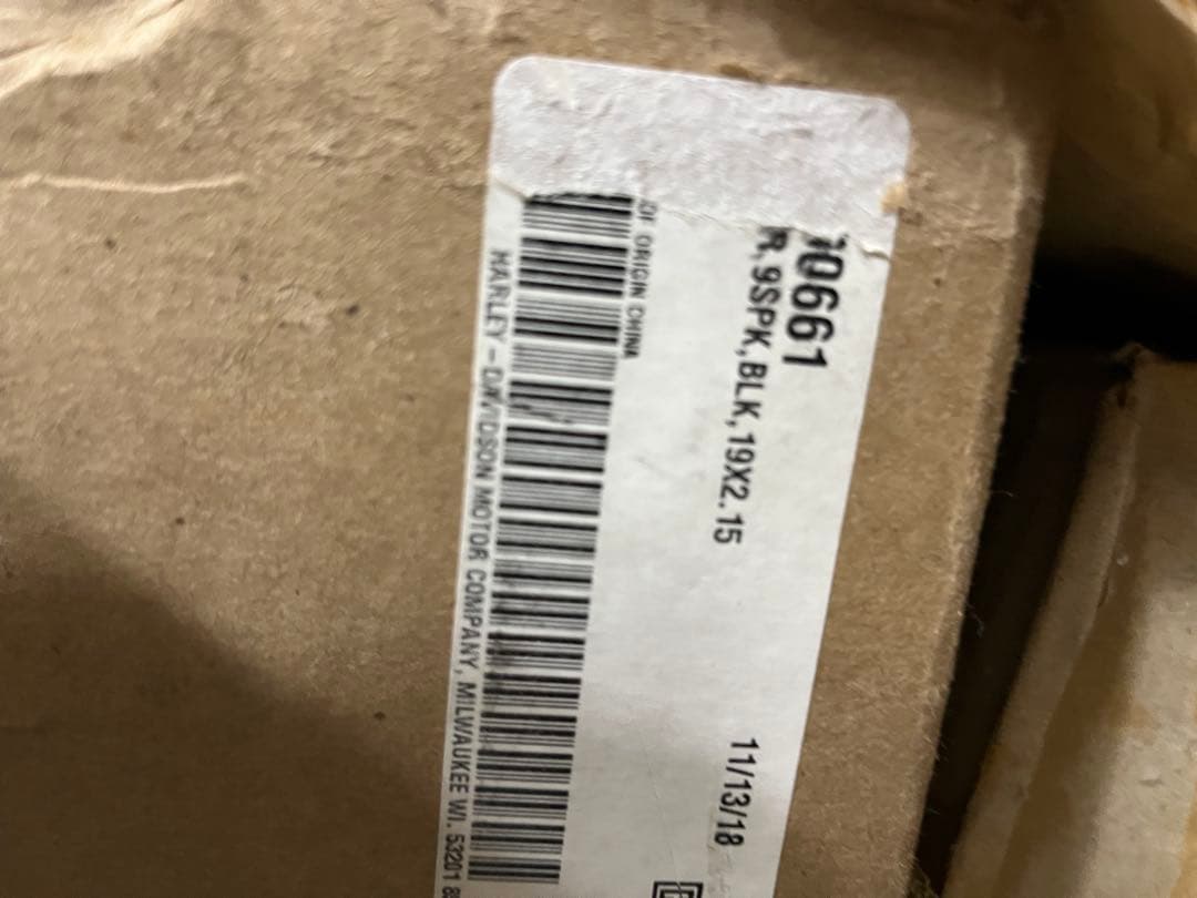 Harley-Davidson 純正フロントホイール 19X2.15