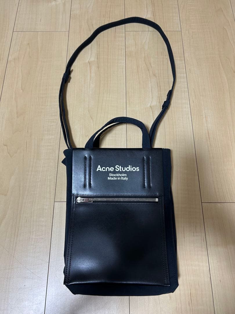 Acne Studios ショルダーバッグ　ハンドバッグ