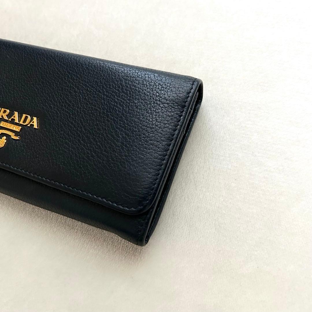 美品 PRADA プラダ 長財布 二つ折り財布 レザー 黒