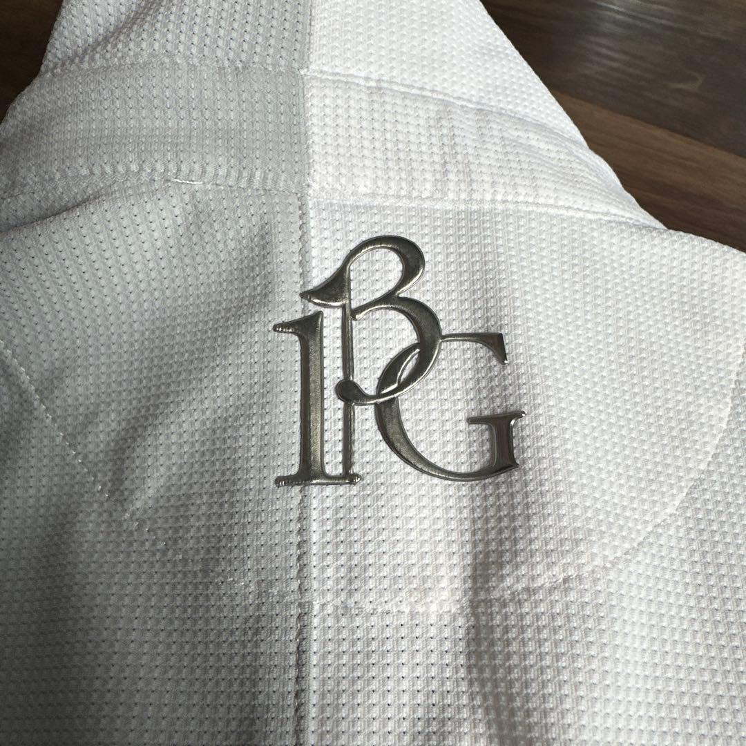 1PIU1UGUALE3 レディースシャツ ホワイト/グレー サイズI