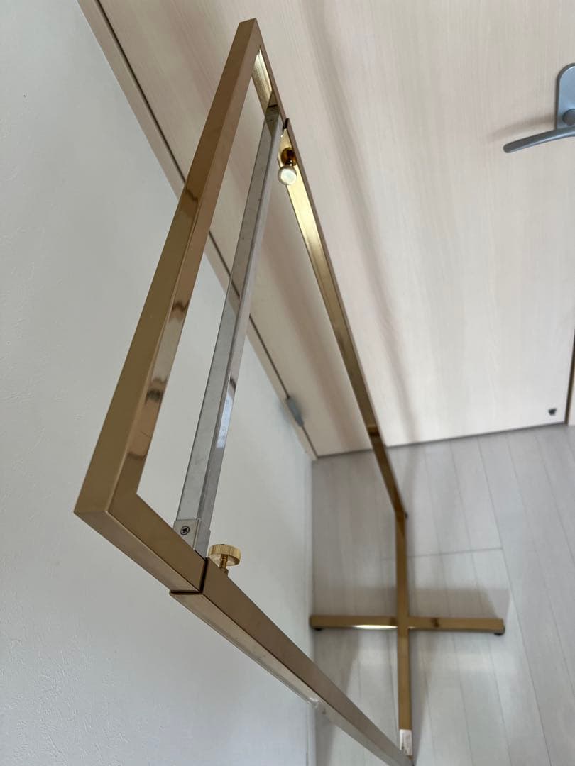 【美品】ヒロタ（株）ゴールド ハンガーラック 高さ調節可能