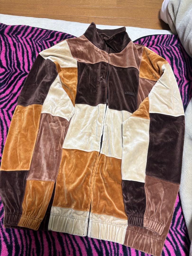 ジョー　エニーチェ　セットアップ　ベロア