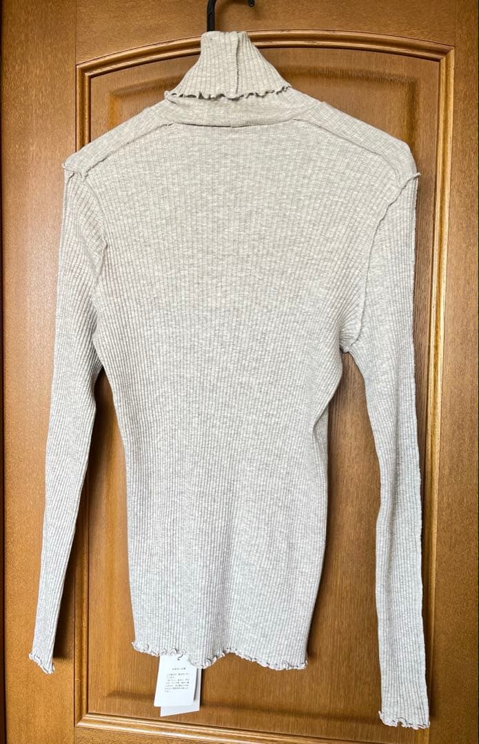 handsofcreation OUVERT タートルネックプルオーバー