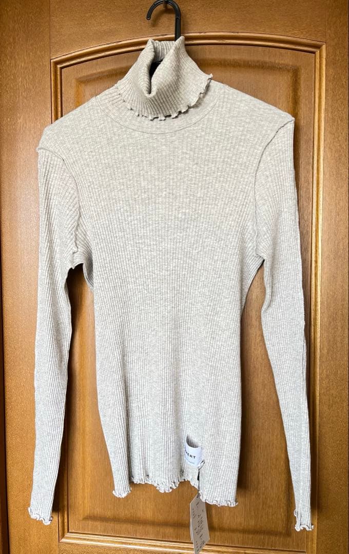 handsofcreation OUVERT タートルネックプルオーバー