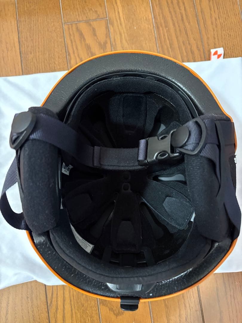 POC ヘルメットAURIC CUT M/L 55〜58cm