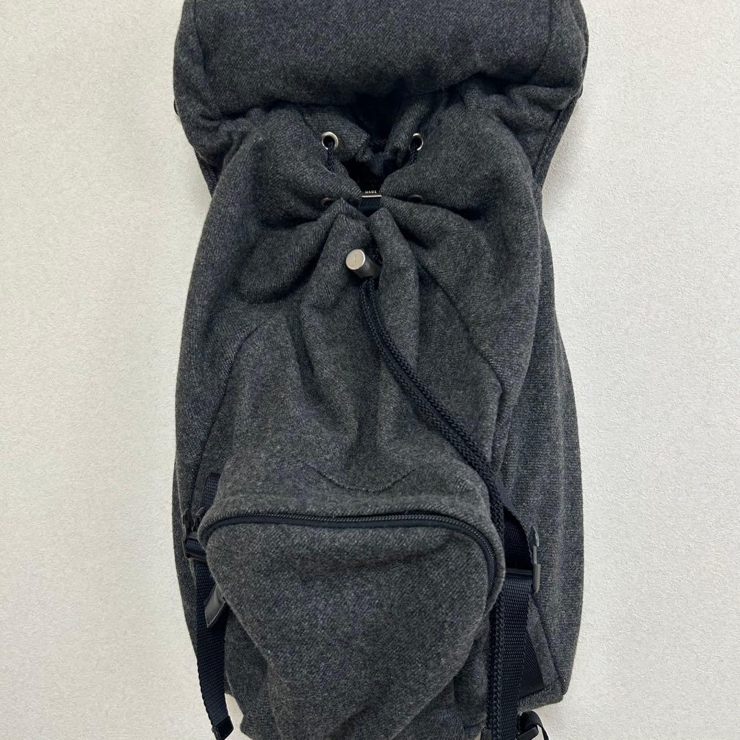 プラダ PRADA V135 初期型 フェルト 希少 三角プレート バックパック