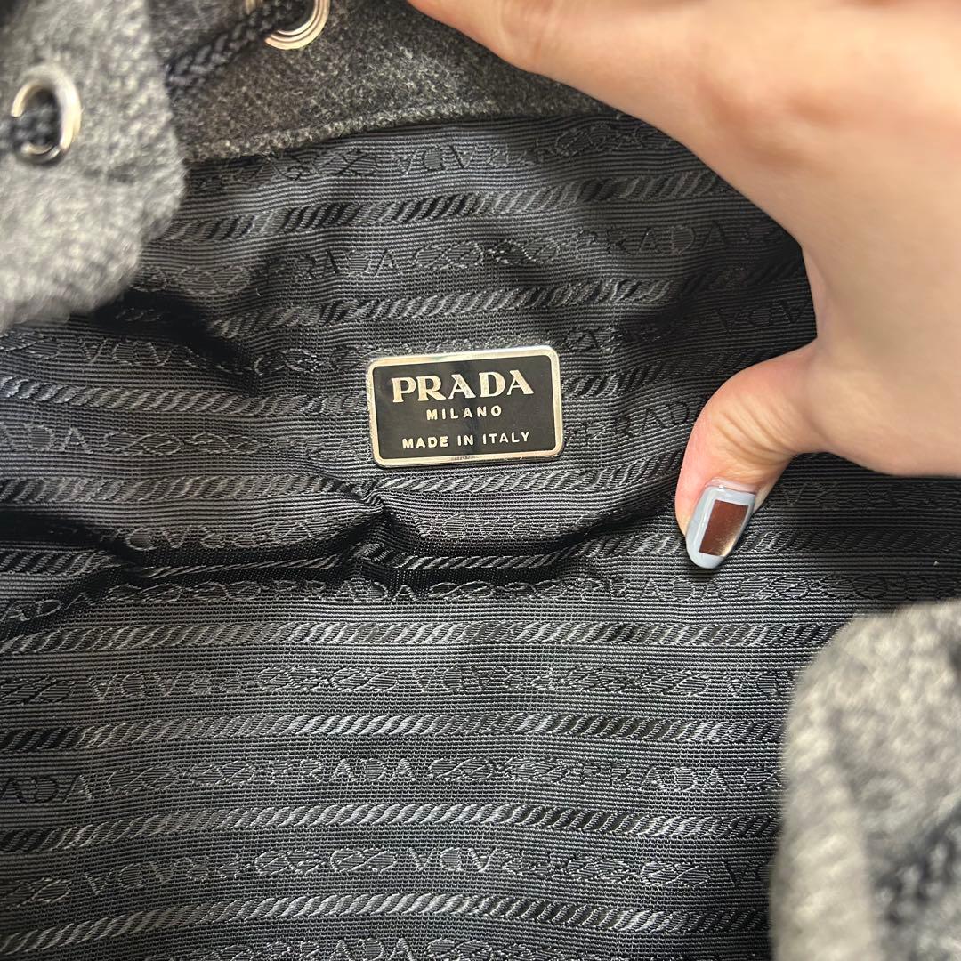 プラダ PRADA V135 初期型 フェルト 希少 三角プレート バックパック