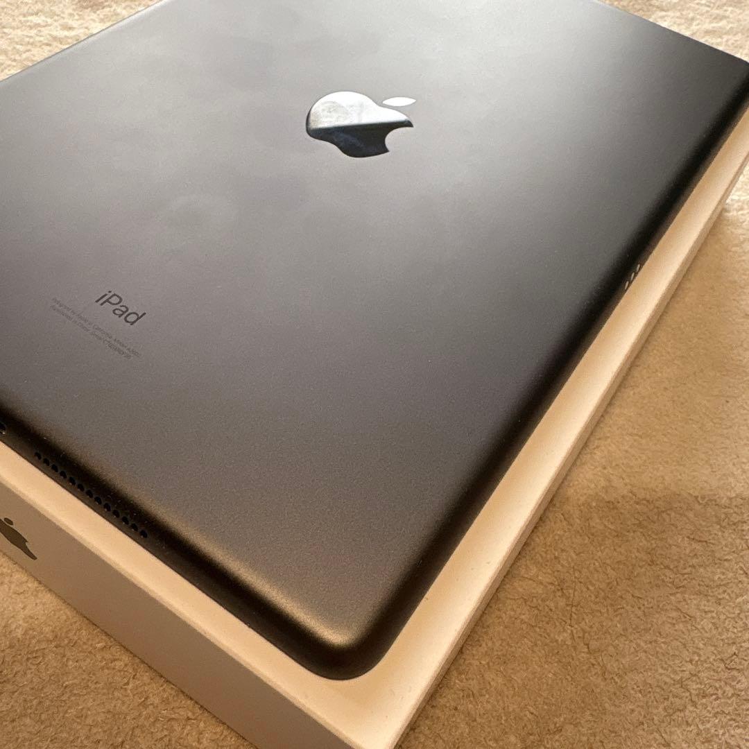 iPad 第9世代 Wi-Fi 64GB スペースグレイ 本体 A2602