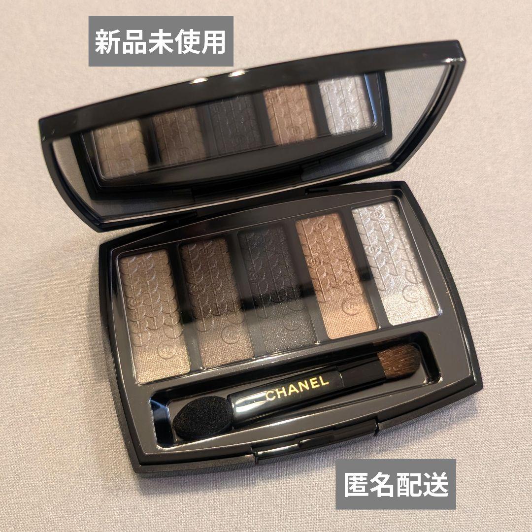 限定 CHANEL LUMIÈRE GRAPHIQUE アイシャドウ パレット