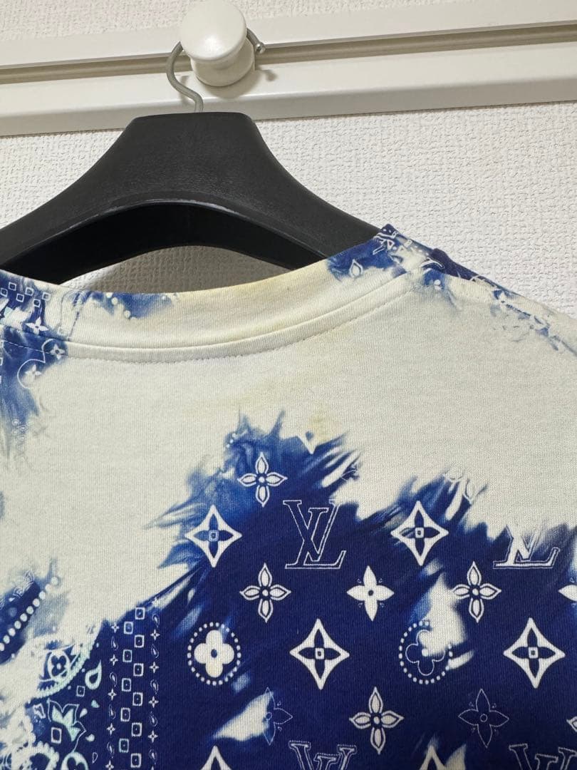 ルイヴィトン バンダナモノグラム Tシャツ 白 青 メンズ XL