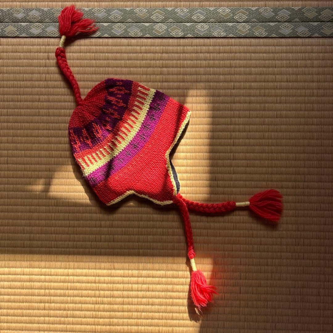 ARC'TERYX 耳あて付きニット帽 赤紫 アークテリクス