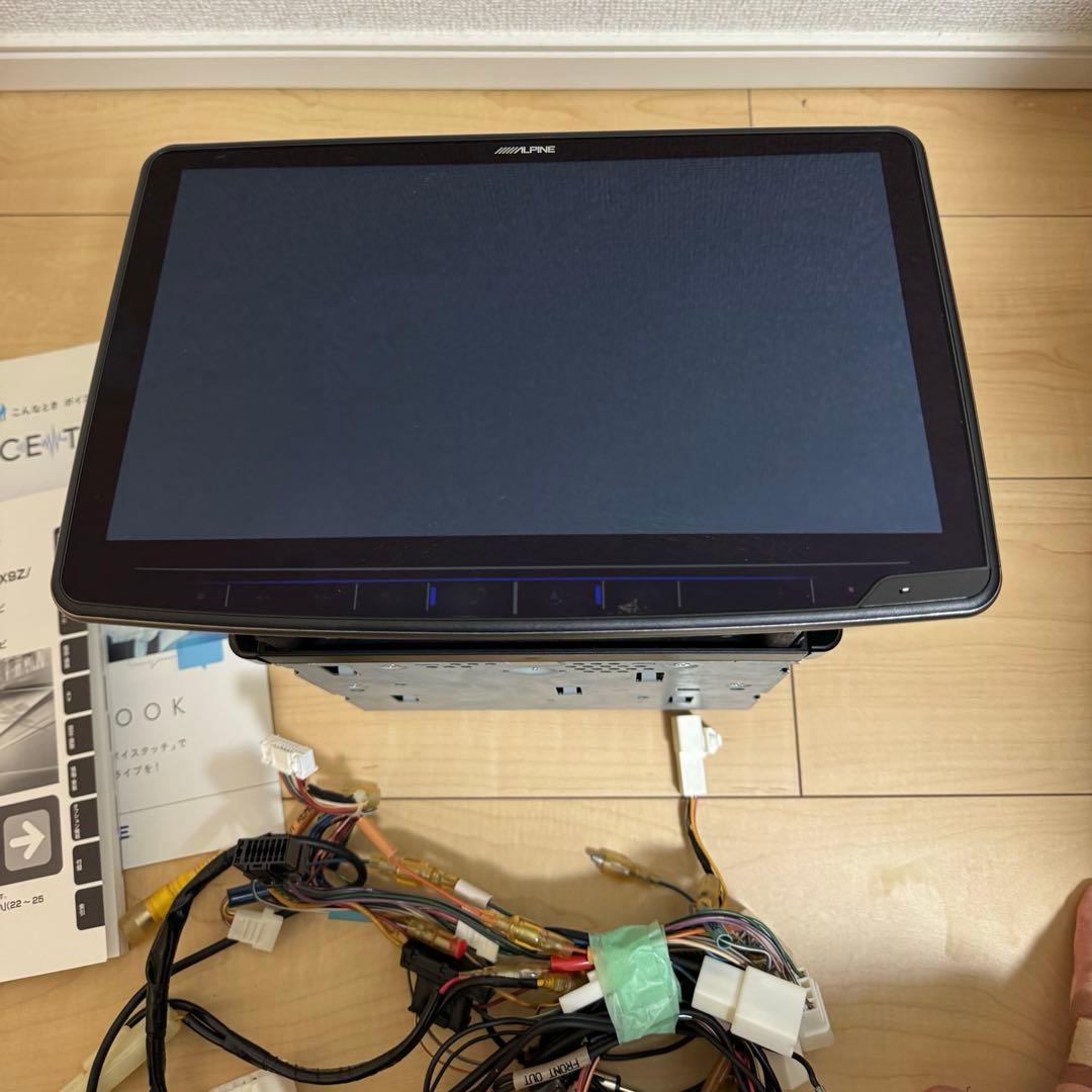 お*む様 値引中ALPINE 11型ナビXF11Z HDMI ETC RAV4