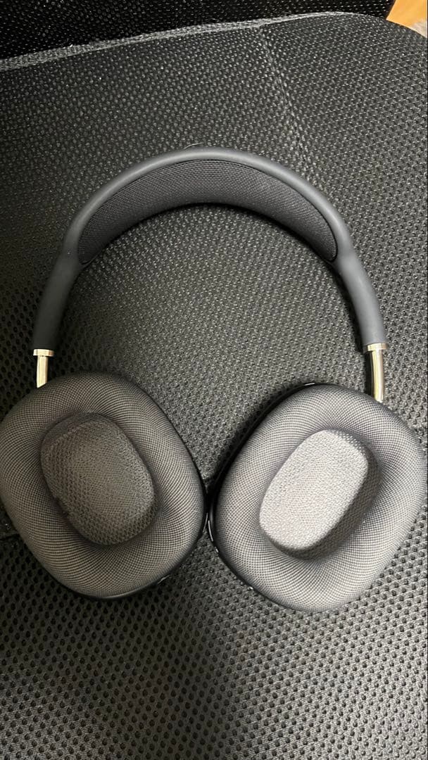 Apple AirPods Max ブラック