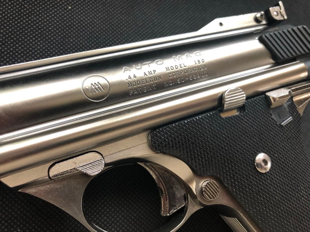 MGC 44オ－トマグ　ヘビーウェイトモデルガン