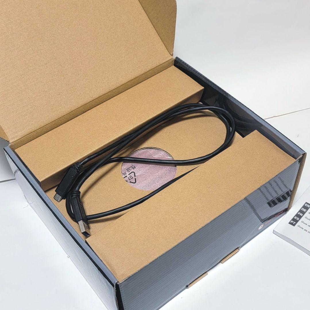 UR22C オーディオインターフェイス ケーブル付き