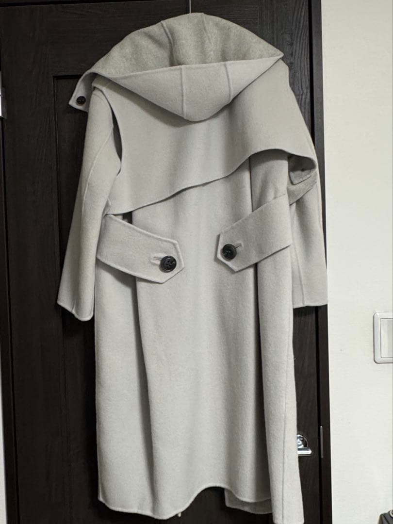 ADORE新品　定価10.6万円　アドーア２ＴＯＮＥリバー２ＷＡＹフードコート