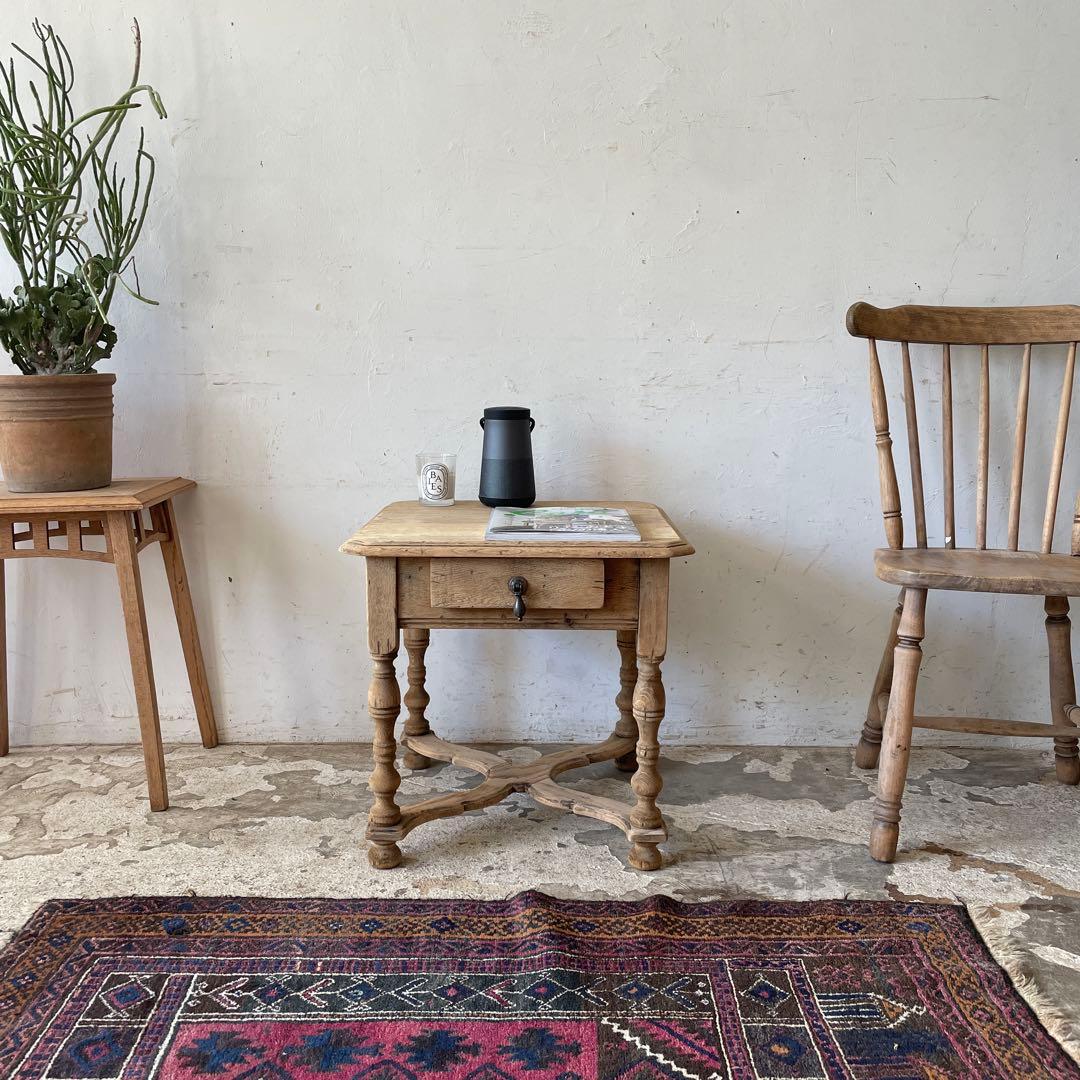 サイドテーブル・ナイトテーブル・ローテーブル nini