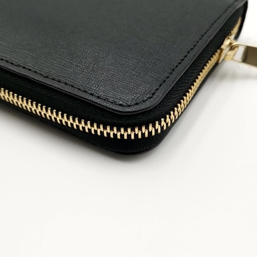超美品 フルラ FURLA 長財布 ラウンドファスナー 11-250902