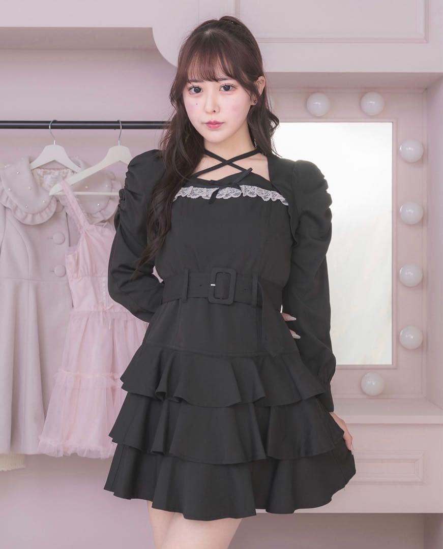 ピウム pium ティアードフリル長袖ワンピース