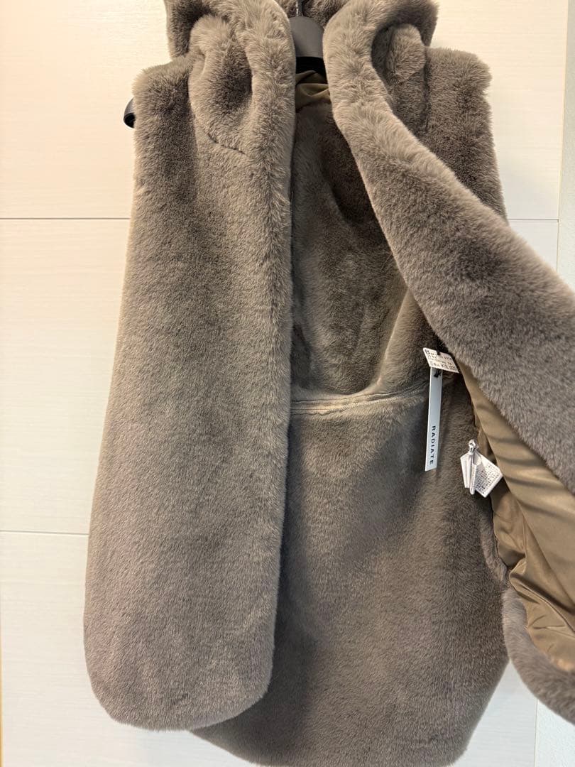 ヤマダヤ　RADIATE MD-058 9号グレー フーデッドファーベスト