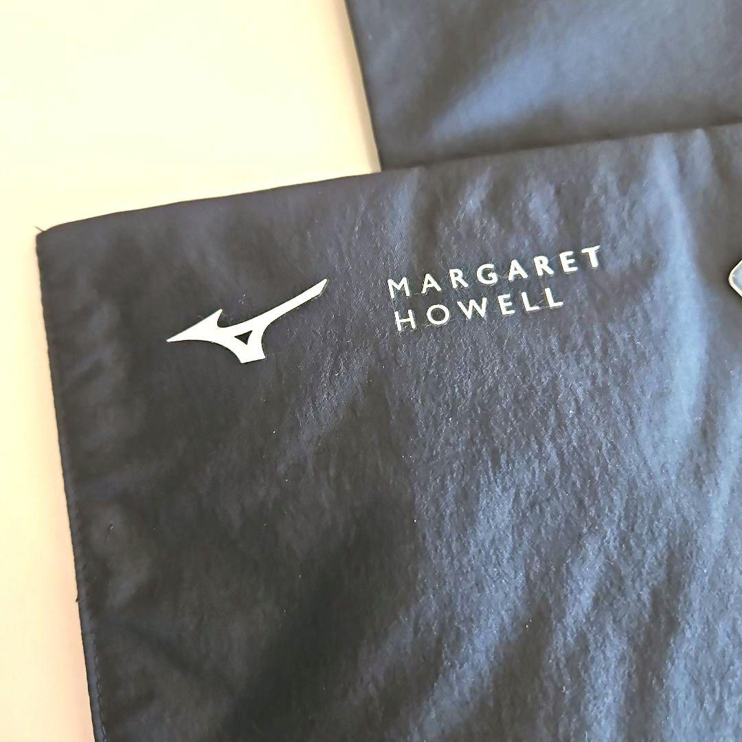 新品⭐マーガレットハウエル ミズノ ダウンマフラー ブラック 軽量 ブレスサーモ