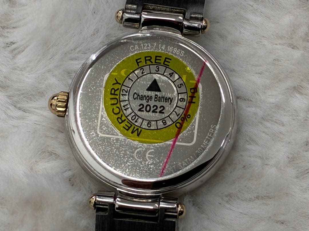 【未使用】COACH 腕時計 ストーン付き