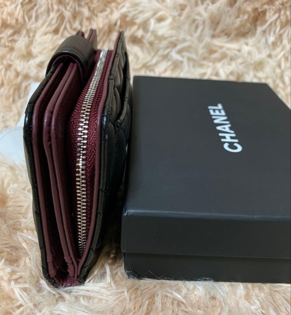 ノベルティCHANEL二つ折り財布