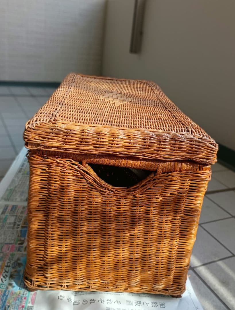 籐　座れる収納　アンティーク