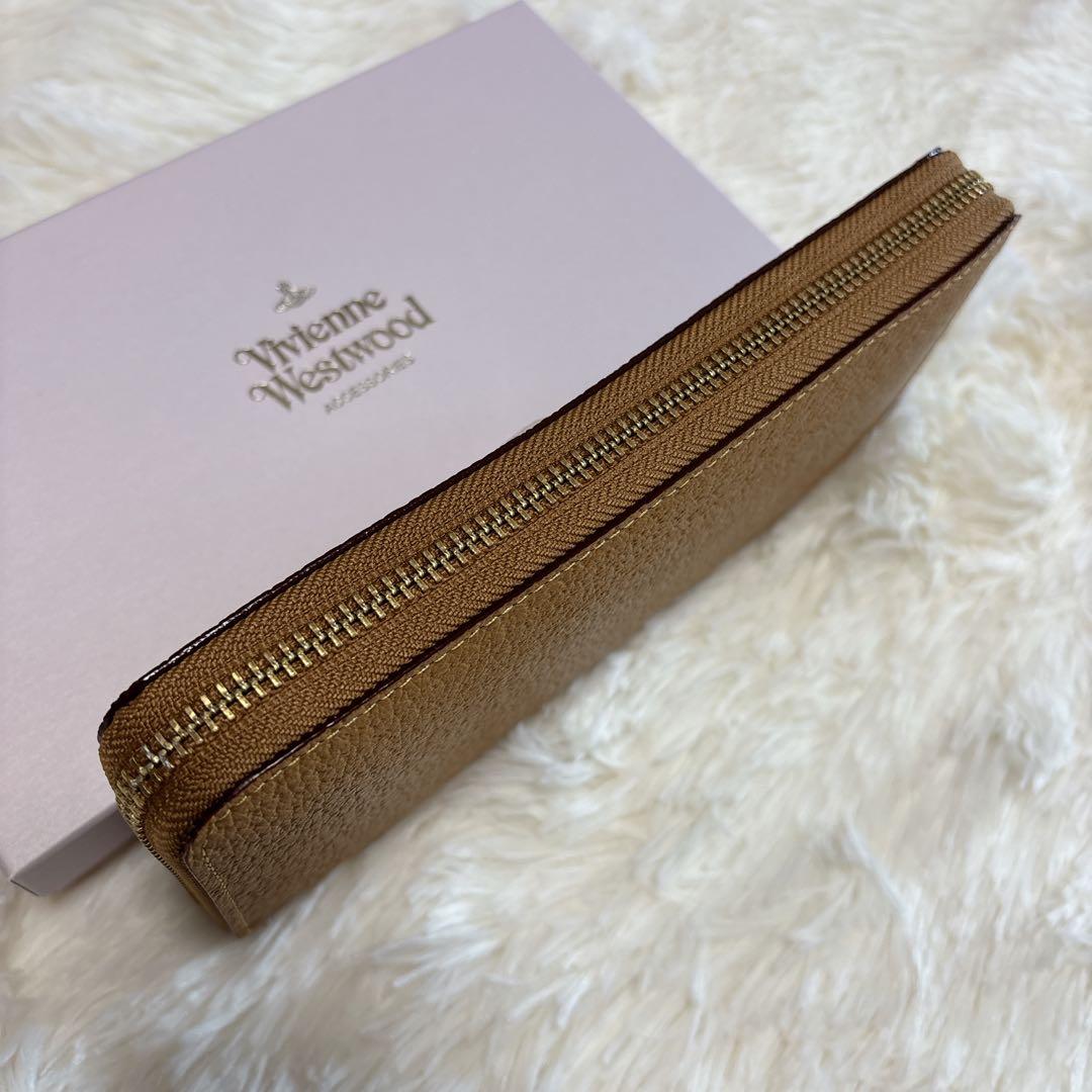 未使用 Vivienne Westwood 長財布 ラウンドジップ オーブ