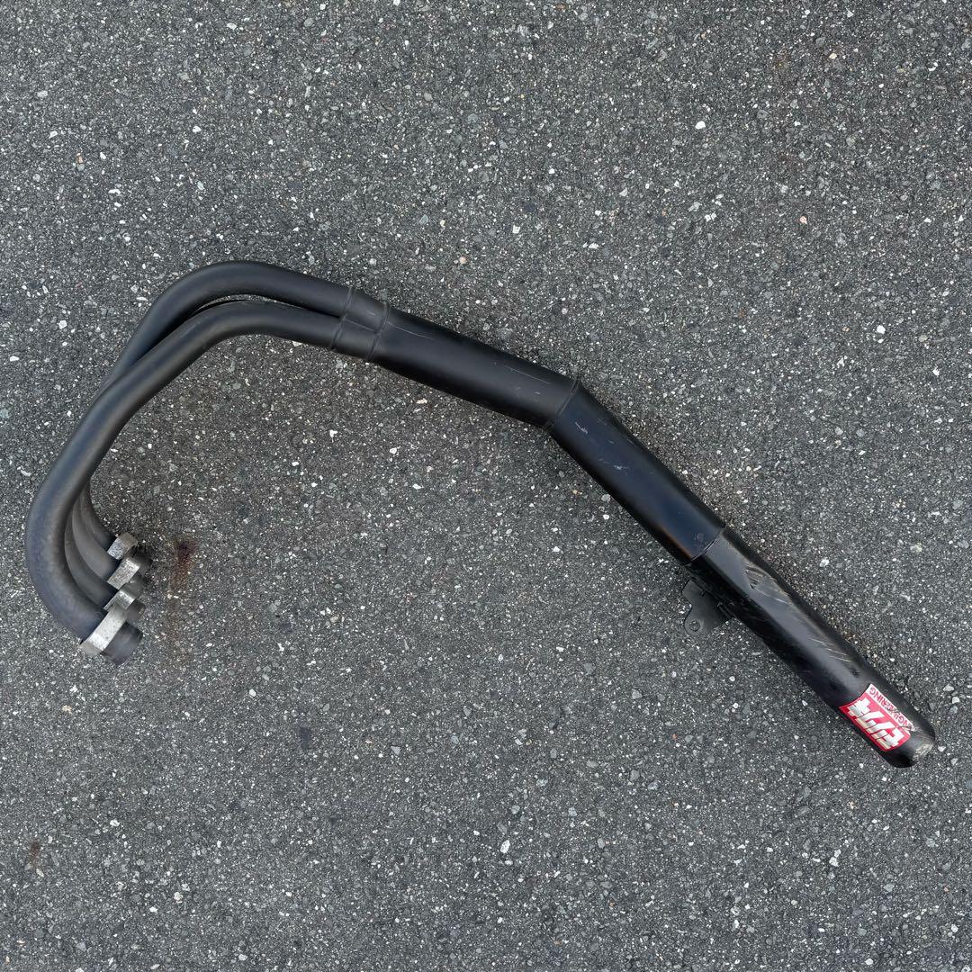 カワサキ　ゼファーχ マフラー　モリワキショート管