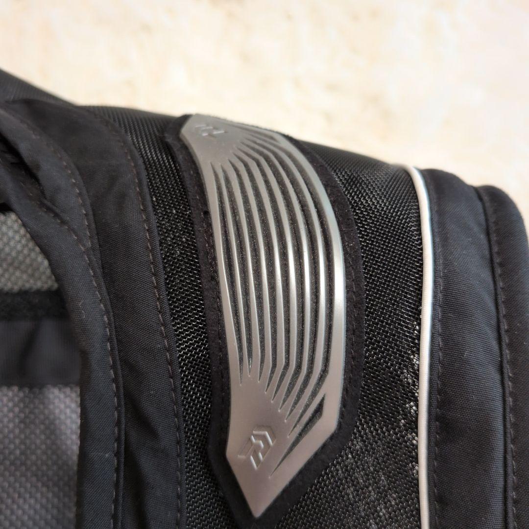 【ほぼ未使用】DAIWA　ダイワ　フィッシングベスト DV-3021 黒　 S