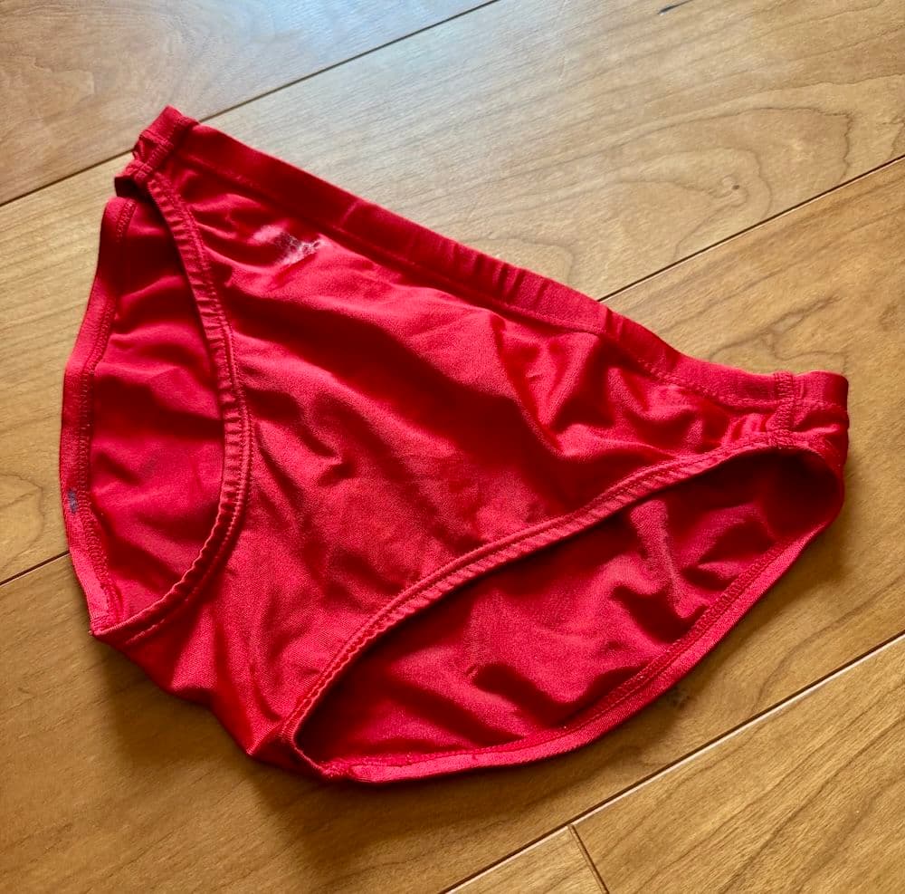 【レア】SPEEDO　ライフセーバー使用品　レッド　Mサイズ　競パン　光沢