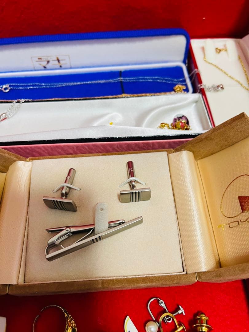 ブランド不明　ネックレス　ピアス　ネクタイピン　カフス　指輪　その他　おまとめ