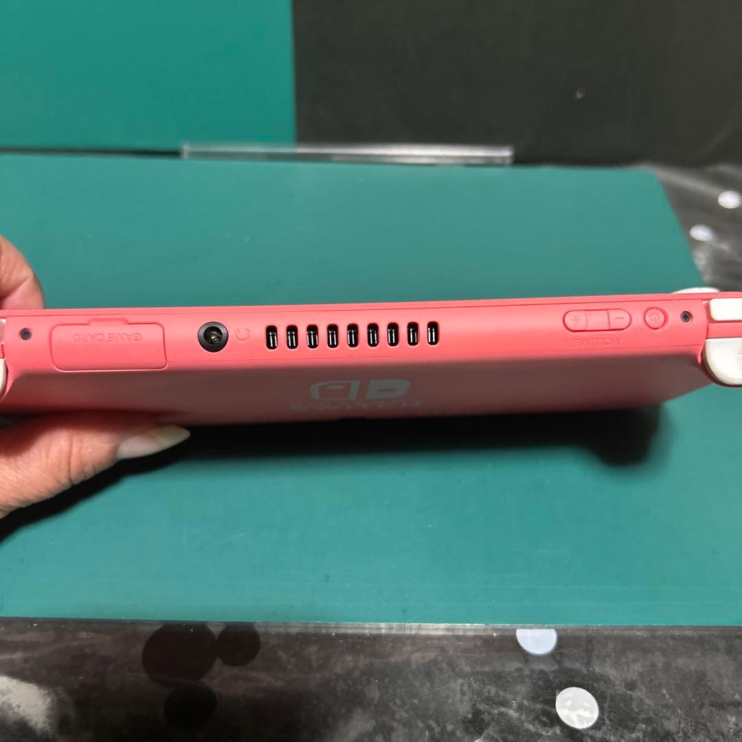 m*u様 Nintendo Switch liteコーラル 箱無し 本体のみ