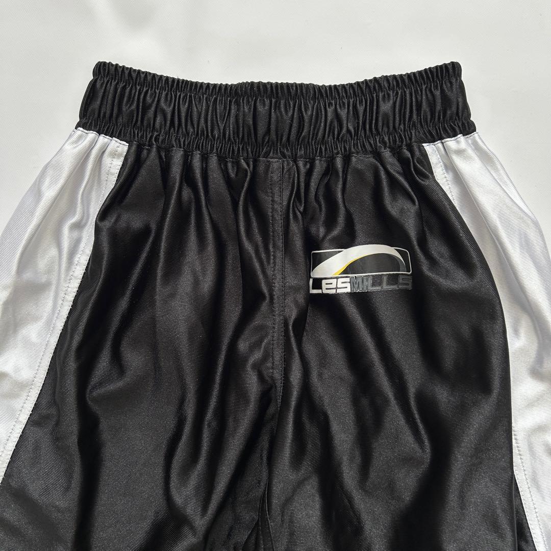 【レア】レスミルズ × コナミ 上下セット BODYCOMBAT ウェア