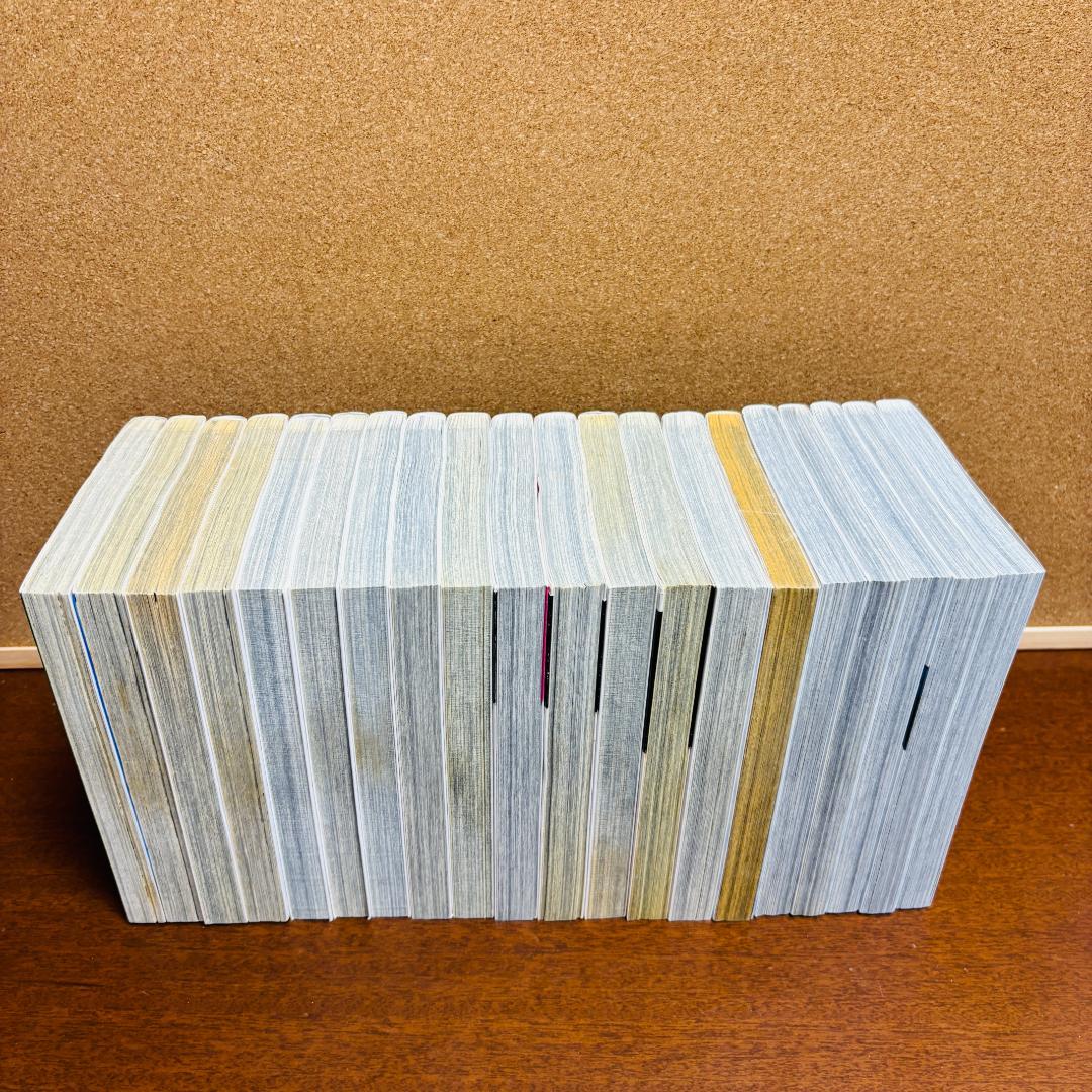 【コミック】 ベルセルク 1巻～43巻 + 関連本3冊 計４６冊セット