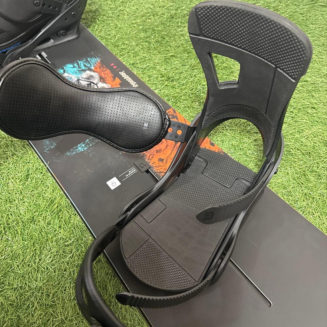 ブーツ無し‼️美品‼️O5 BURTON 155cm メンズスノーボードセット
