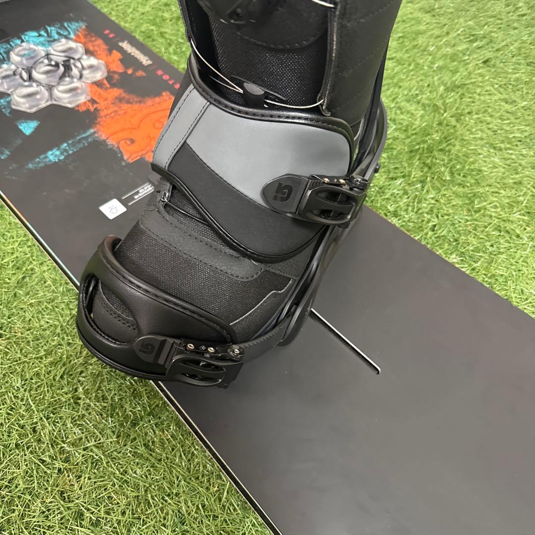 ブーツ無し‼️美品‼️O5 BURTON 155cm メンズスノーボードセット