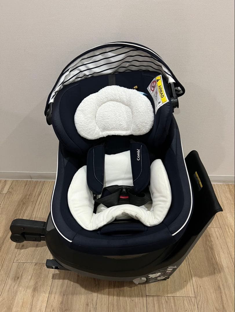 Combi チャイルドシート クルムーヴ スマート ISOFIX エッグショック