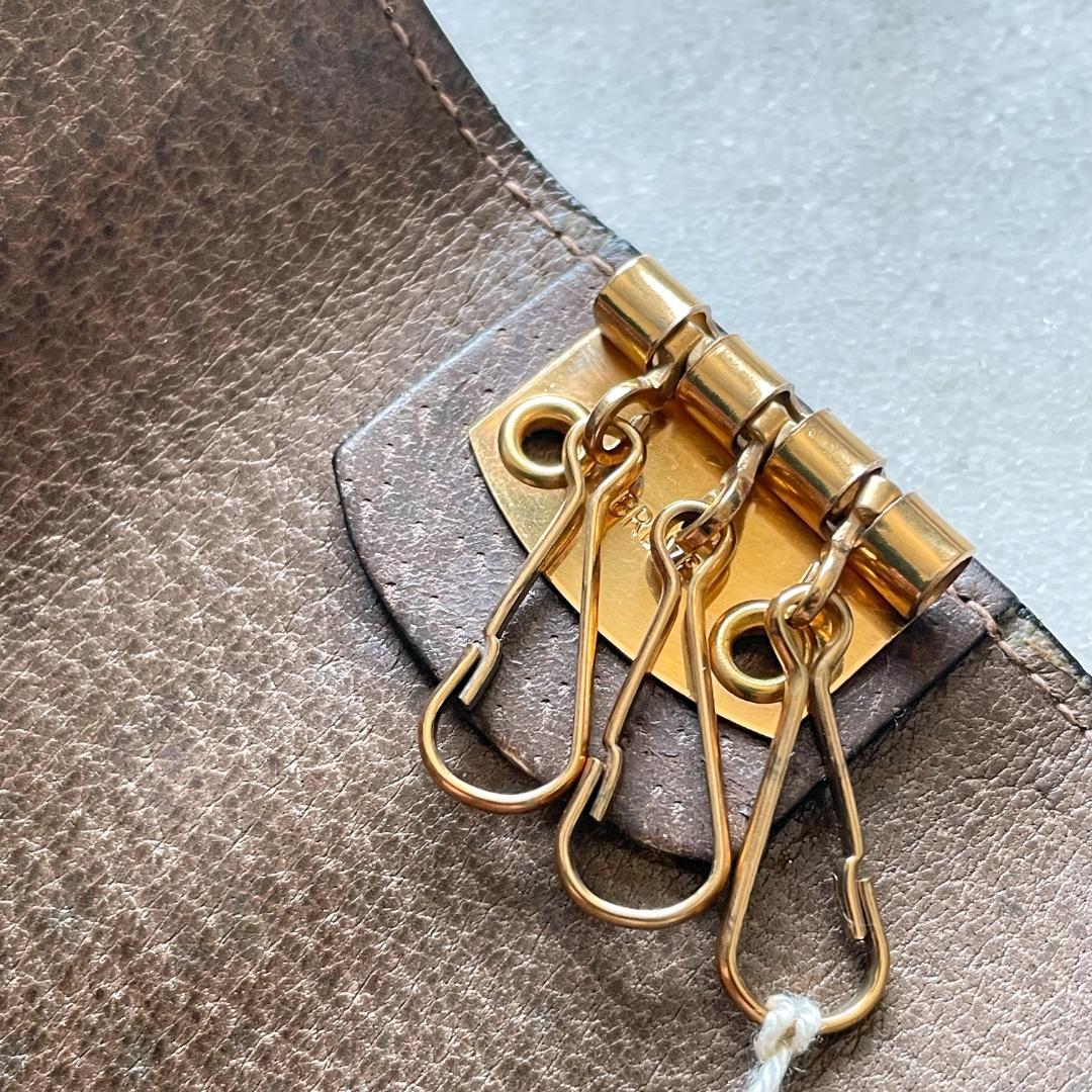 未使用品☆GUCCI オールドグッチ レザー3連キーケース 茶 イタリア製