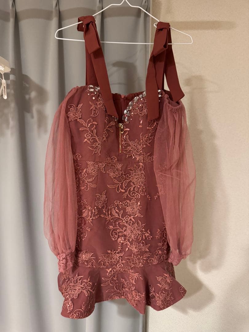 Jewels リボンショルダー刺繍レースドレス